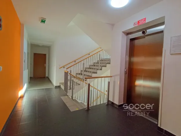 Pronájem bytu 2+kk, Praha - Modřany, Pískařská, 45 m2