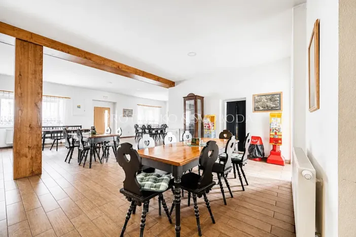 Prodej restaurace, Dobšice, Lahoferova, 218 m2