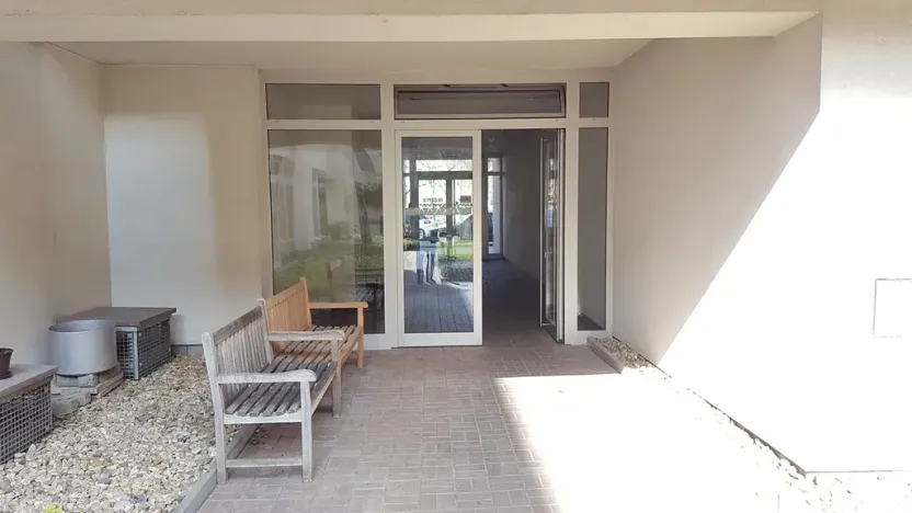 Pronájem garážového stání, Praha - Podolí, Nedvědovo náměstí, 20 m2