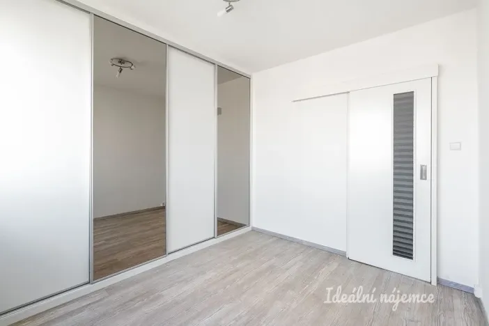 Pronájem bytu 3+1, Praha - Krč, Sládkovičova, 62 m2