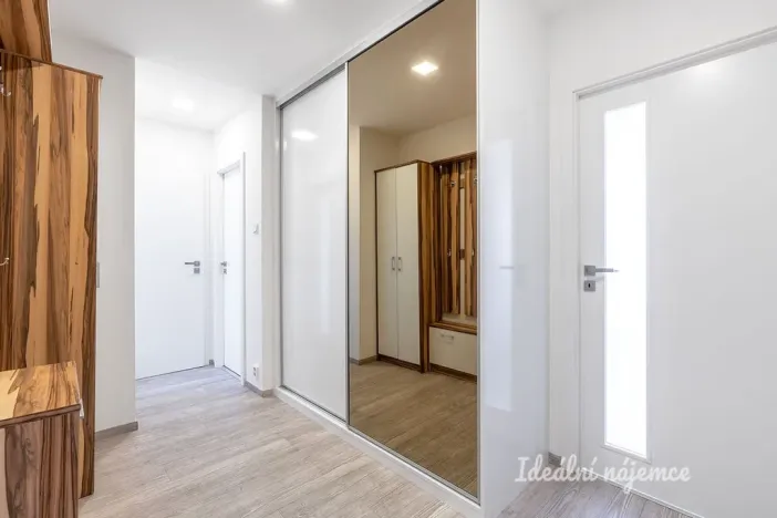Pronájem bytu 3+1, Praha - Krč, Sládkovičova, 62 m2