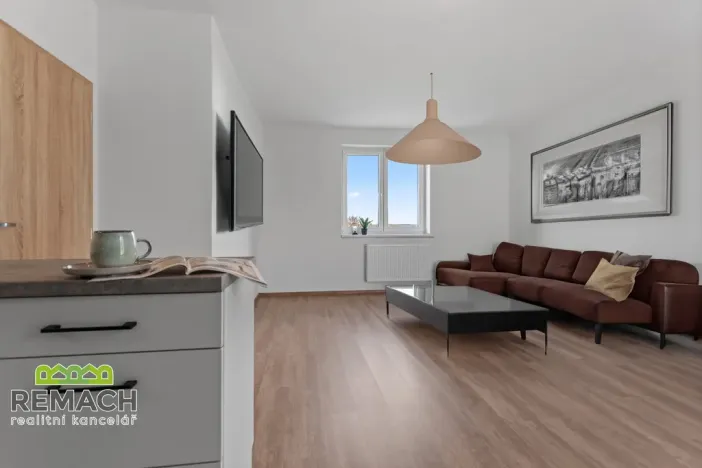 Pronájem bytu 2+kk, Náchod, Bartoňova, 61 m2