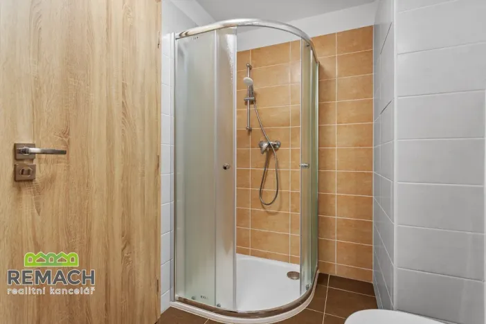 Pronájem bytu 2+kk, Náchod, Bartoňova, 61 m2