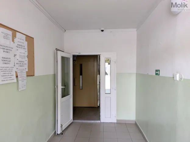 Prodej bytu 1+1, Teplické Předměstí, Sídliště Za Chlumem, 35 m2