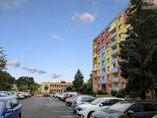Prodej bytu 1+1, Teplické Předměstí, Sídliště Za Chlumem, 35 m2