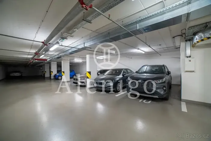 Prodej bytu 2+kk, Praha - Holešovice, U průhonu, 59 m2