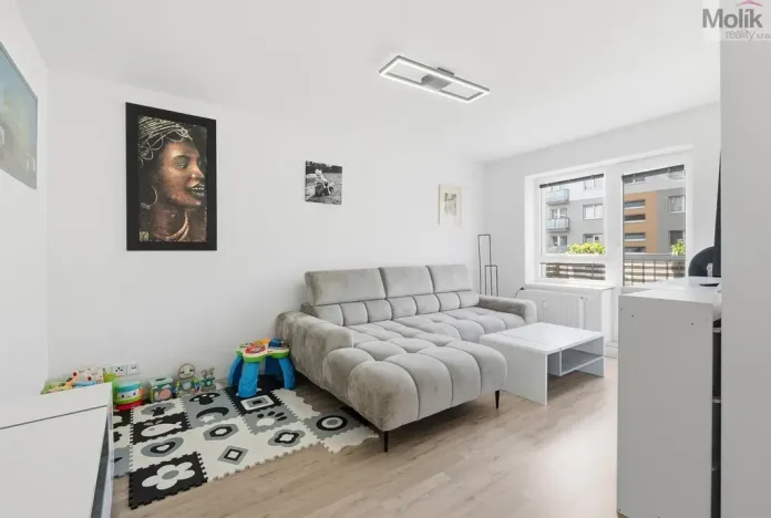 Prodej bytu 3+kk, Milovice - Mladá, Spojovací, 66 m2
