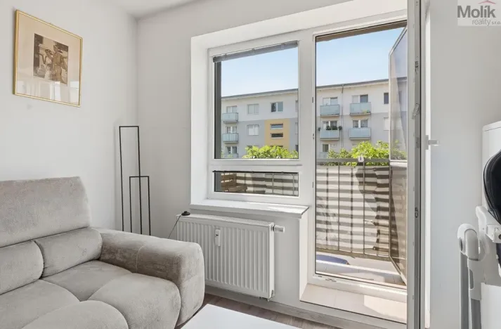 Prodej bytu 3+kk, Milovice - Mladá, Spojovací, 66 m2