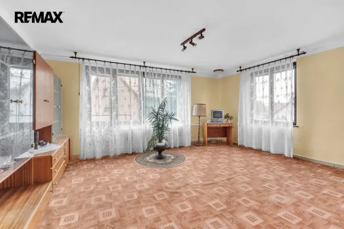 Prodej rodinného domu, Smidary, Na stávku, 217 m2