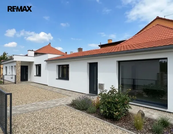 Prodej rodinného domu, Smidary, Na stávku, 217 m2