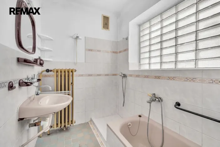 Prodej rodinného domu, Smidary, Na stávku, 217 m2