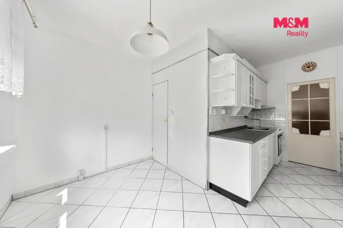Prodej bytu 2+1, Povrly, Sídliště II, 58 m2