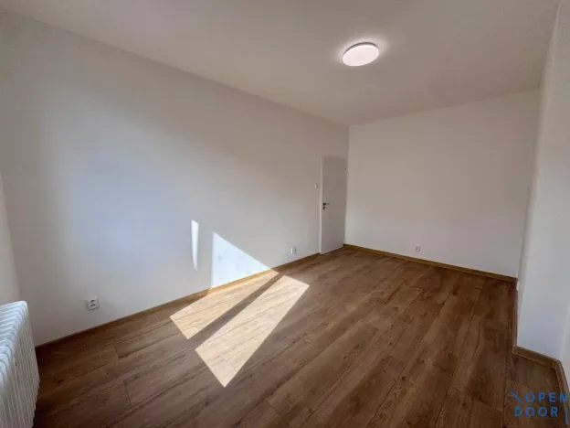 Pronájem bytu 1+1, Jirkov, Ervěnická, 35 m2