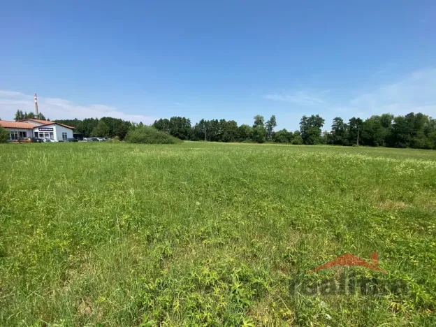 Prodej komerčního pozemku, Opava - Komárov, Ostravská, 11000 m2