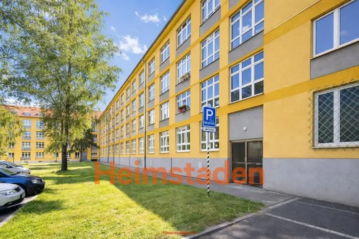 Pronájem bytu 2+1, Karviná - Nové Město, tř. Osvobození, 55 m2