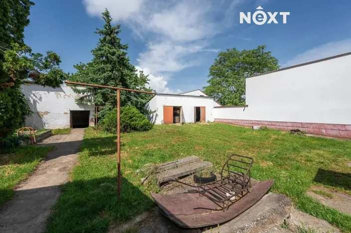 Prodej rodinného domu, Drnholec, nám. Svobody, 210 m2