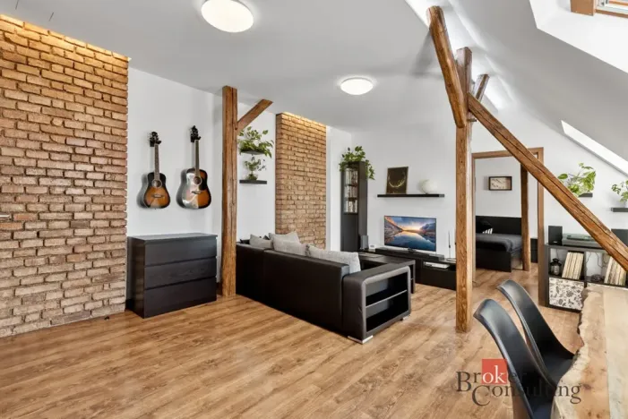 Pronájem bytu 2+kk, Liberec - Liberec I-Staré Město, Ruprechtická, 74 m2