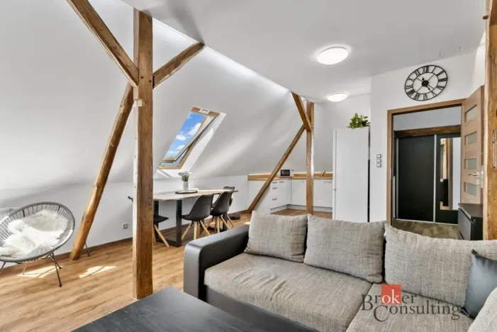 Pronájem bytu 2+kk, Liberec - Liberec I-Staré Město, Ruprechtická, 74 m2