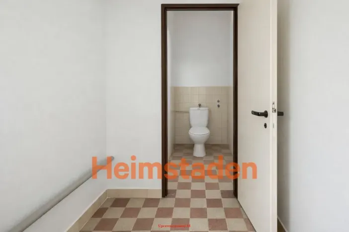Pronájem kanceláře, Frýdek-Místek - Místek, Československé armády, 40 m2