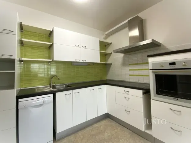 Prodej bytu 1+kk, Praha - Libeň, Nad Okrouhlíkem, 46 m2