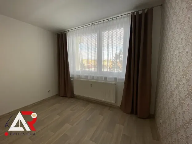 Pronájem bytu 3+1, Hustopeče, Školní, 78 m2