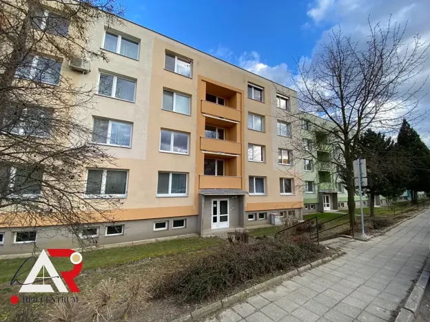 Pronájem bytu 3+1, Hustopeče, Školní, 78 m2