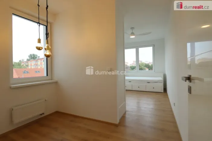 Pronájem bytu 3+kk, Karlovy Vary, Šumavská, 86 m2