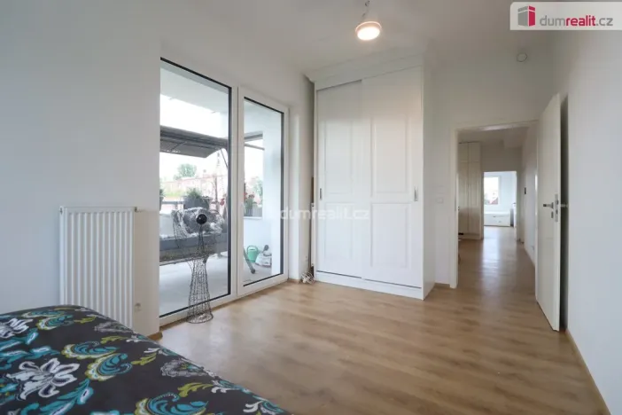Pronájem bytu 3+kk, Karlovy Vary, Šumavská, 86 m2