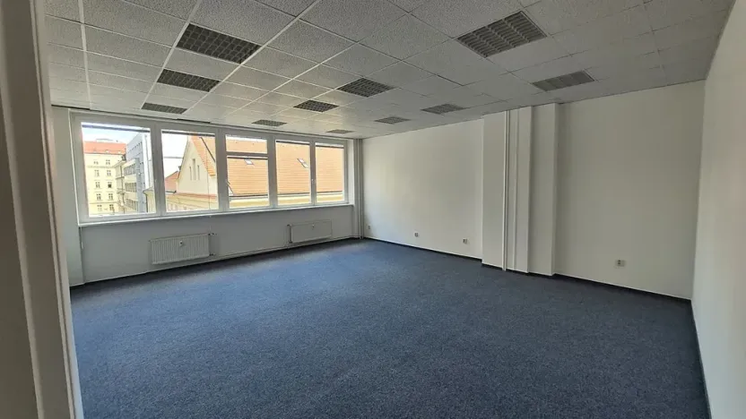 Pronájem kanceláře, Praha - Nové Město, Politických vězňů, 153 m2