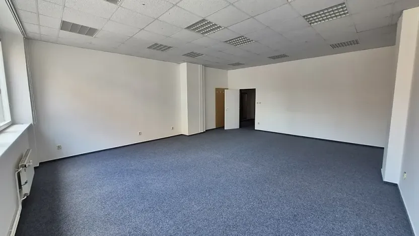 Pronájem kanceláře, Praha - Nové Město, Politických vězňů, 153 m2