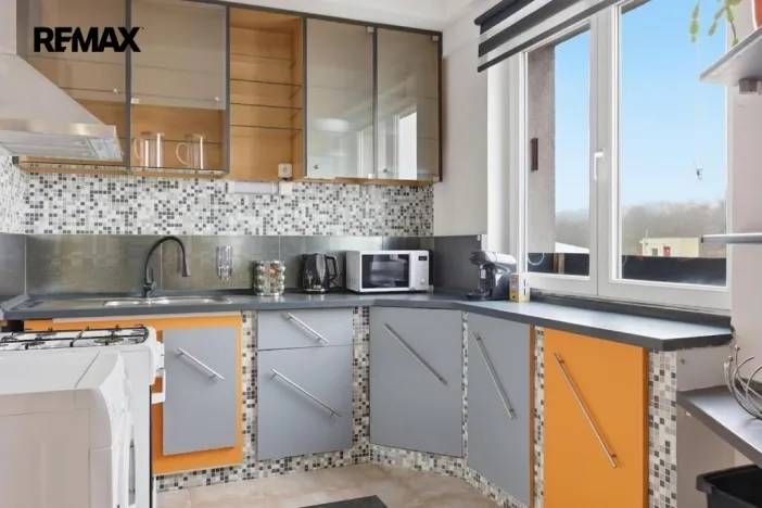 Prodej bytu 2+kk, Karlovy Vary, Horova, 86 m2