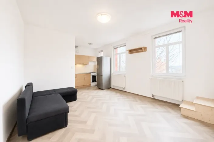 Pronájem bytu 3+kk, Zlín, Bratří Sousedíků, 58 m2