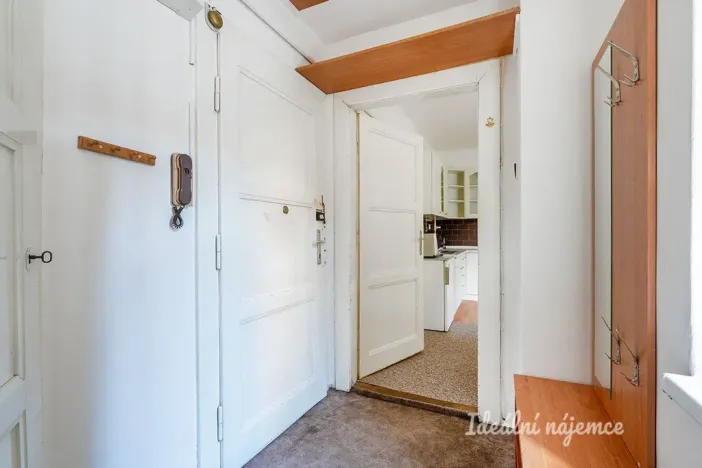 Pronájem bytu 2+kk, Praha - Vysočany, U vysočanského pivovaru, 45 m2