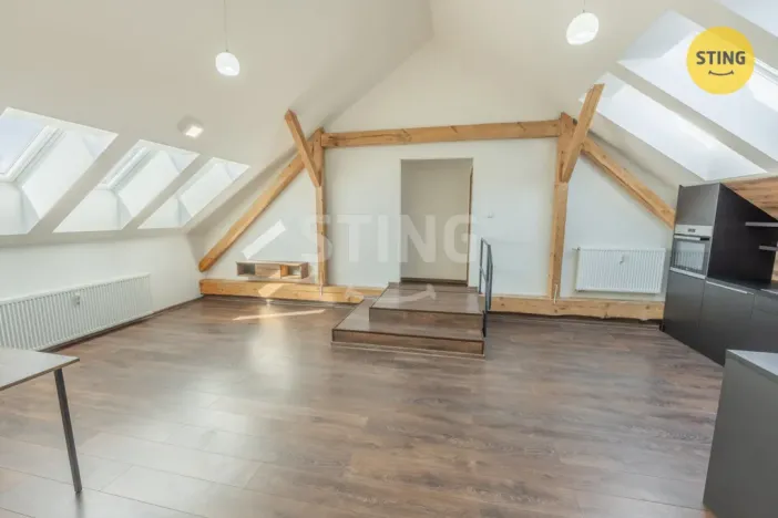 Prodej bytu 3+kk, Žďár nad Sázavou, Nádražní, 77 m2