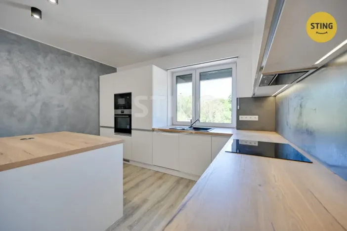 Prodej rodinného domu, Zlín, Jantarová, 111 m2