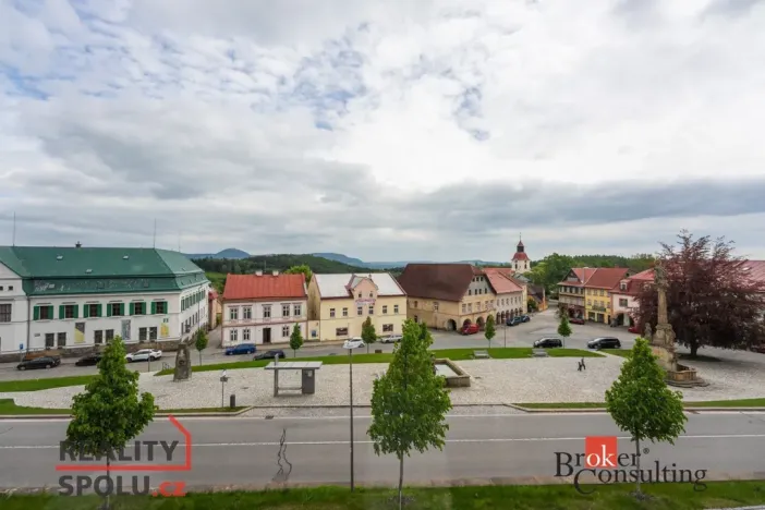 Prodej bytu 2+1, Žacléř, Rýchorské náměstí, 49 m2