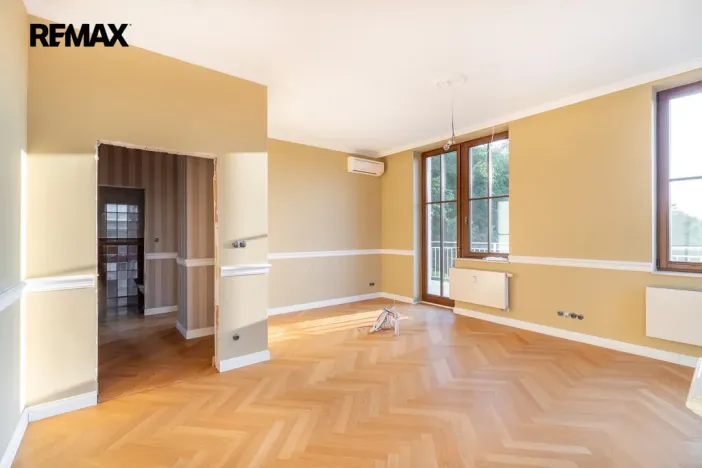 Prodej bytu 6+kk a větší, Karlovy Vary, Svahová, 537 m2