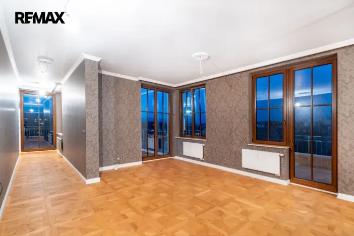 Prodej bytu 6+kk a větší, Karlovy Vary, Svahová, 537 m2