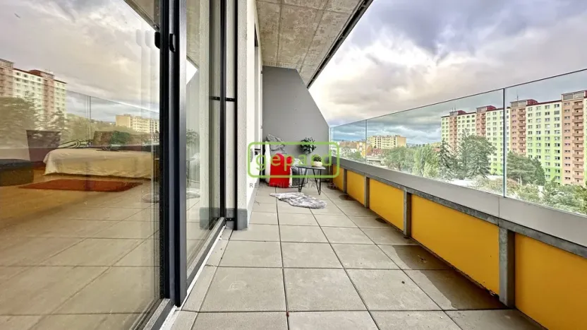 Pronájem bytu 1+kk, Brno - Židenice, Koperníkova, 44 m2