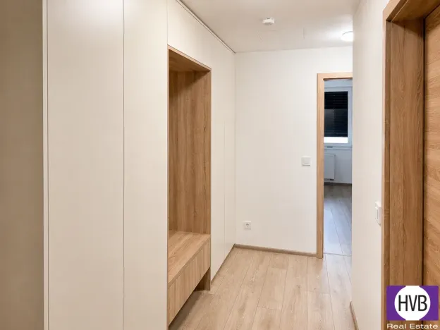 Prodej bytu 2+kk, Praha, Strančická, 60 m2