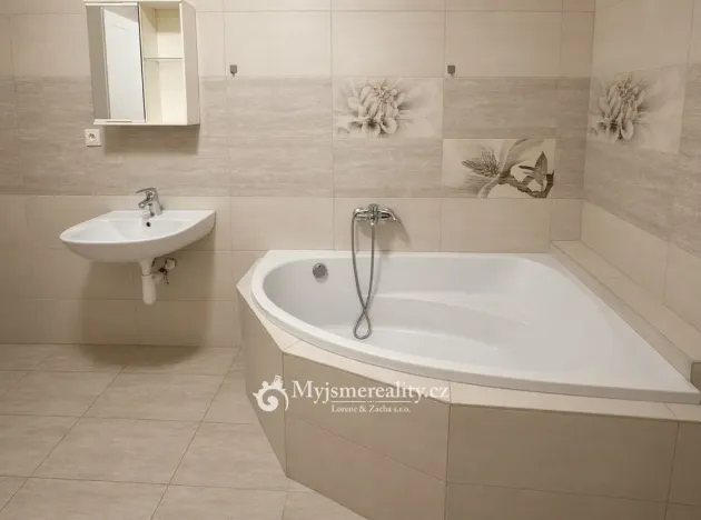 Pronájem bytu 2+kk, Znojmo, Kovářská, 75 m2