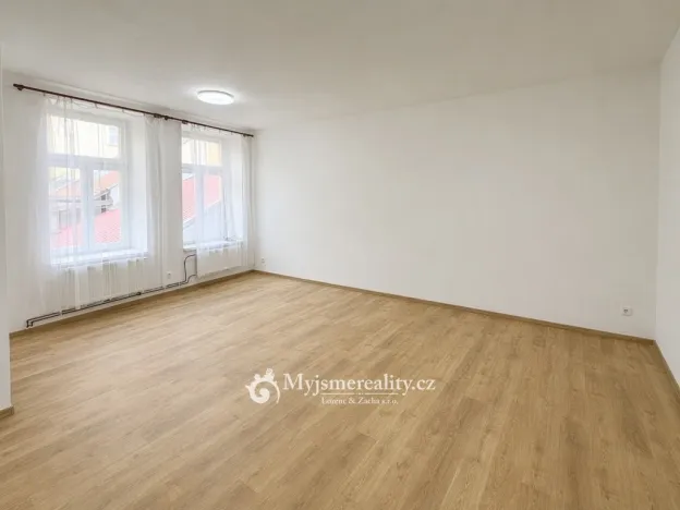 Pronájem bytu 2+kk, Znojmo, Kovářská, 75 m2