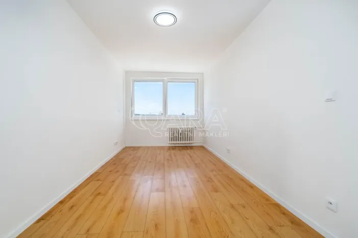Prodej bytu 1+1, Praha - Hloubětín, Šestajovická, 30 m2