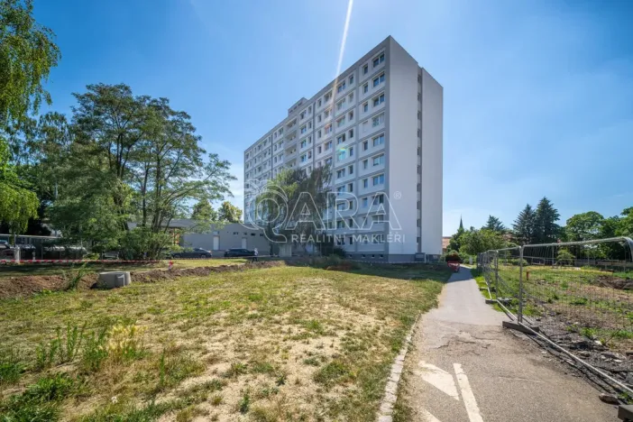 Prodej bytu 1+1, Praha - Hloubětín, Šestajovická, 30 m2