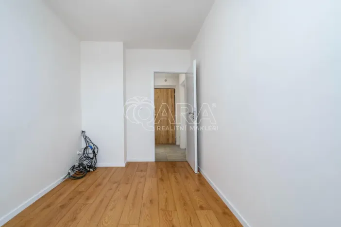 Prodej bytu 1+1, Praha - Hloubětín, Šestajovická, 30 m2