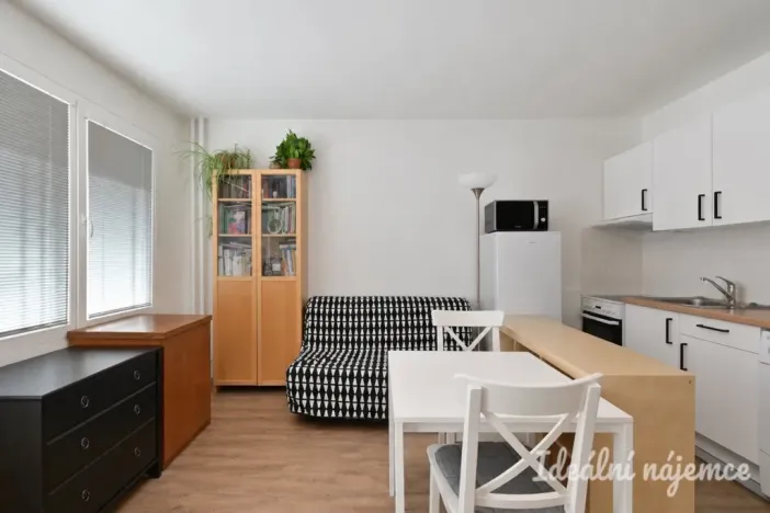 Prodej bytu 1+kk, Brno - Starý Lískovec, Vltavská, 28 m2