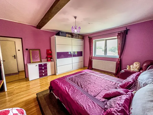 Prodej rodinného domu, Krupka, 180 m2