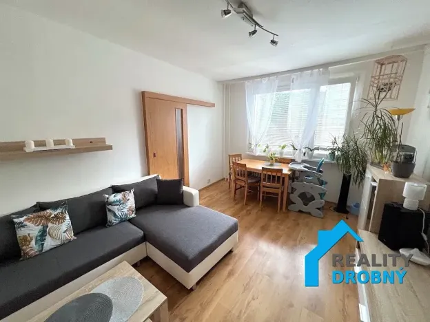 Prodej bytu 3+1, Děčín, U Tvrze, 65 m2