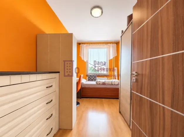 Prodej bytu 4+1, Nová Bystřice, Tovární, 81 m2