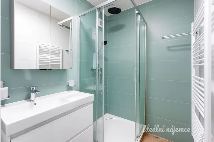 Pronájem bytu 3+1, Praha, Janského, 74 m2